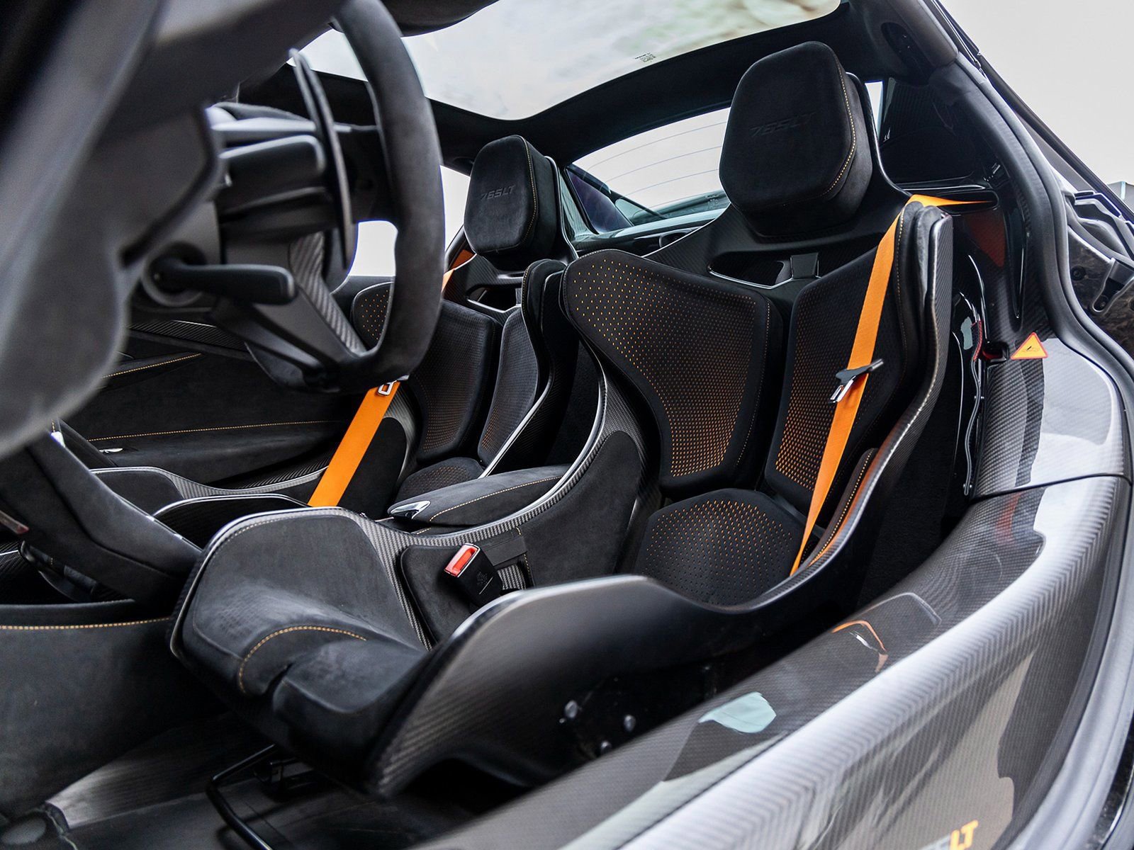 Used 2022 McLaren 765LT photo 29