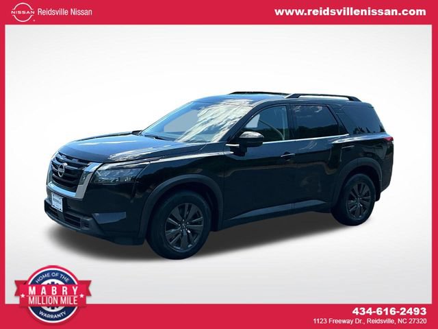 Used 2023 Nissan Pathfinder SV w/ SV Premium Package