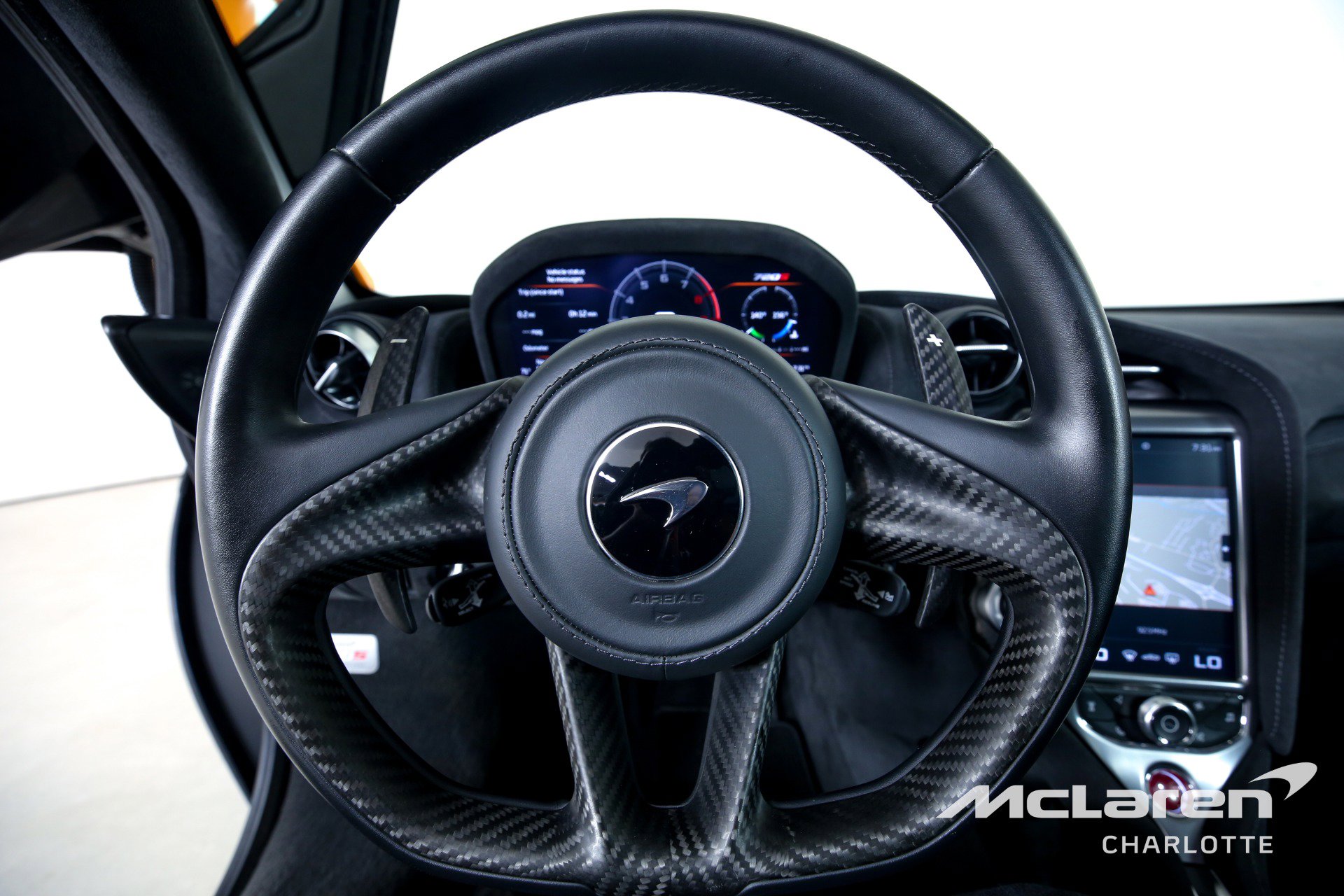 Used 2019 McLaren 720S photo 14