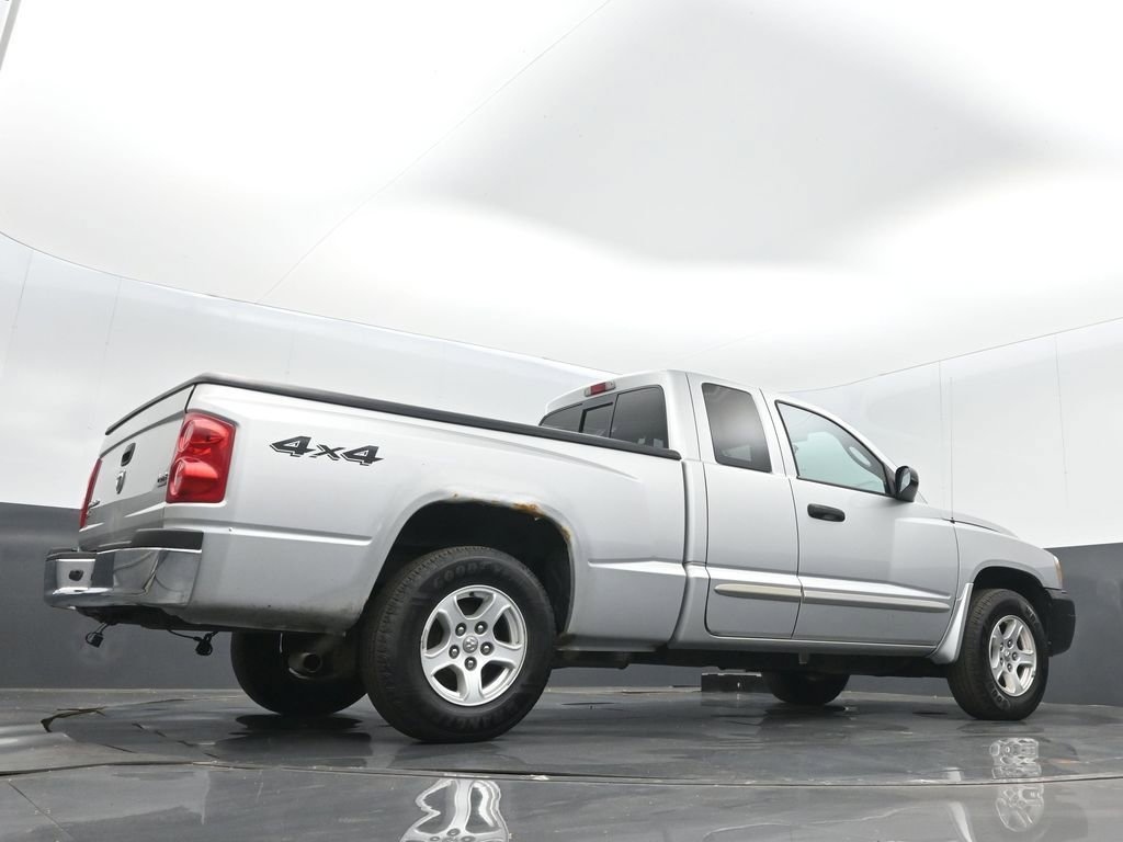 2005 Dodge Dakota SLT