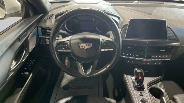 2022 Cadillac CT4 V
