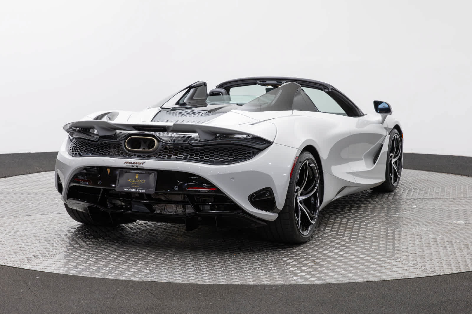 New 2027 McLaren 750S Spider photo 16