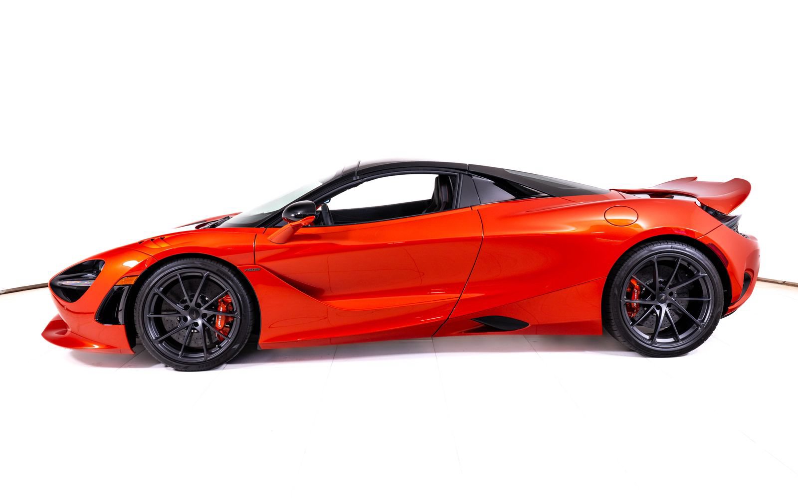 New 2027 McLaren 750S Spider 3