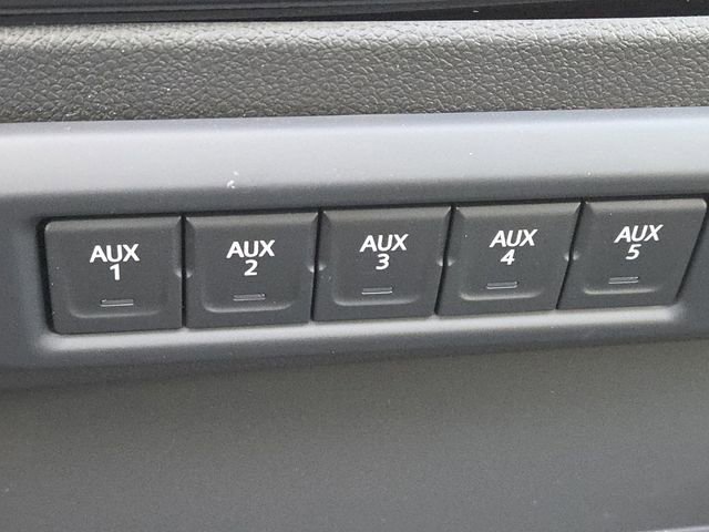 2025 GMC Sierra 3500 SLT