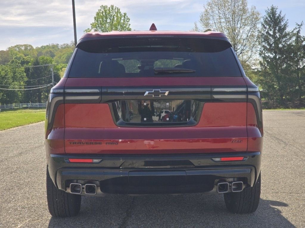 2024 Chevrolet Traverse RS