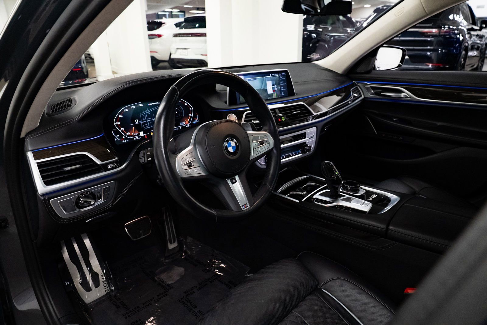 2022 BMW M760i xDrive