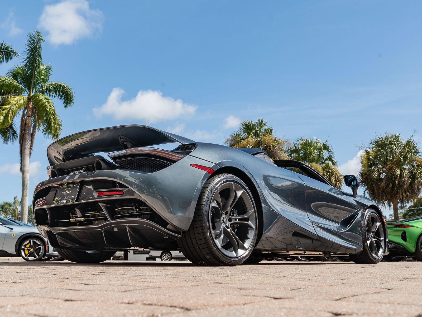 Used 2020 McLaren 720S Spider photo 19