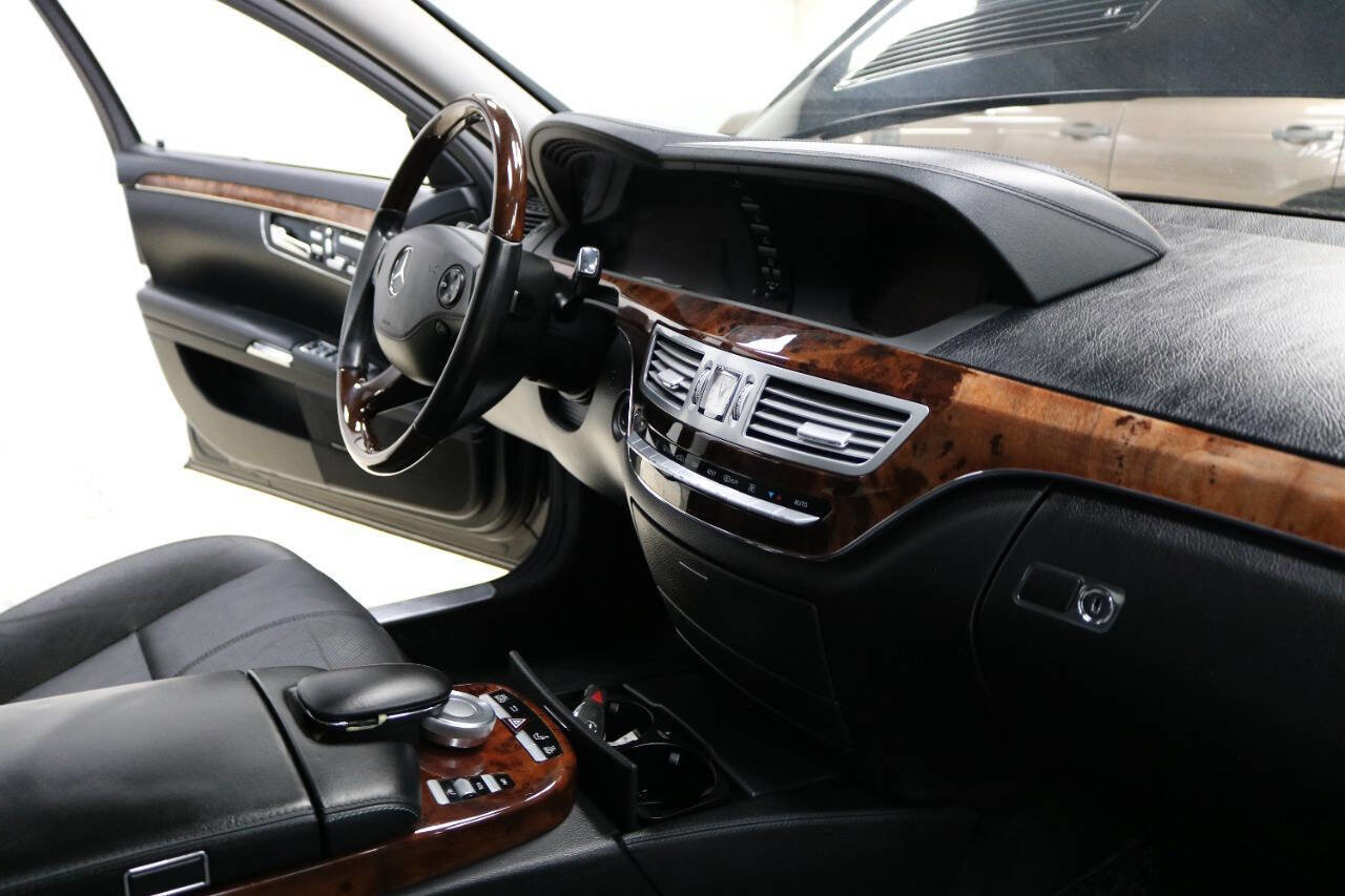 2007 Mercedes-Benz S 550