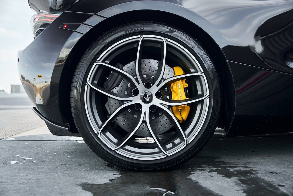 Used 2021 McLaren 720S photo 29