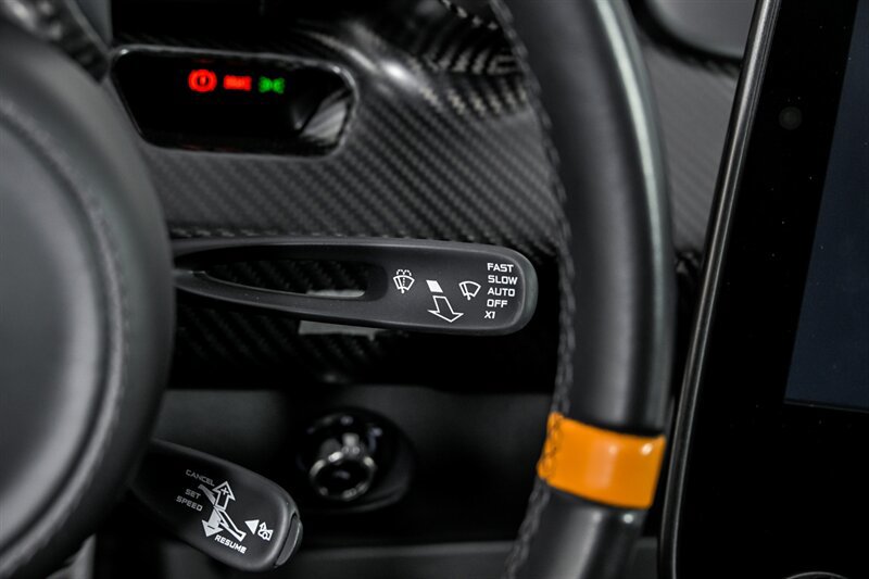 Used 2019 McLaren Senna photo 39