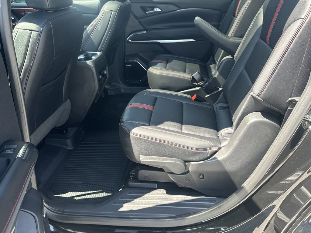 2025 Chevrolet Traverse RS