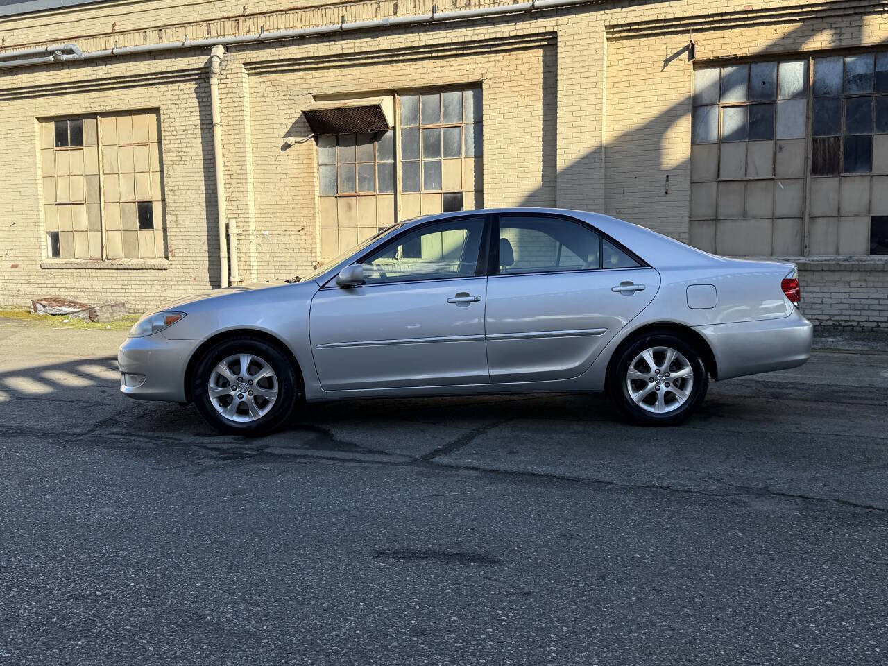 2005 Toyota Camry XLE