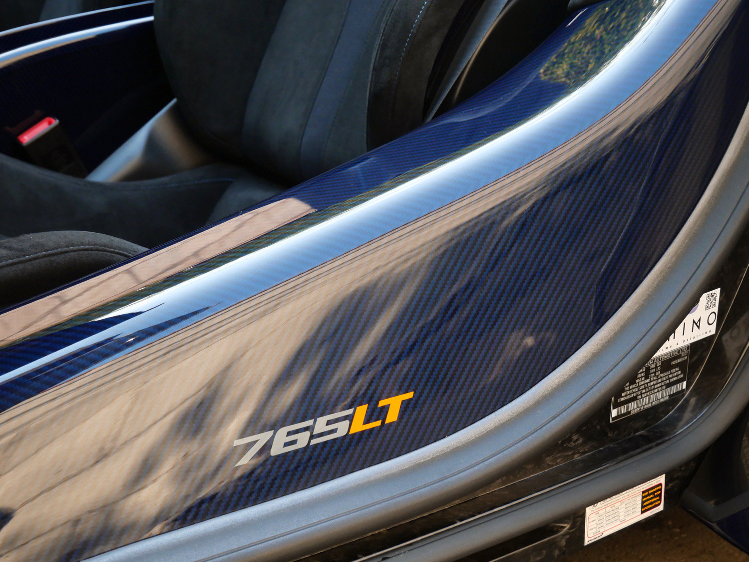 Used 2022 McLaren 765LT photo 16