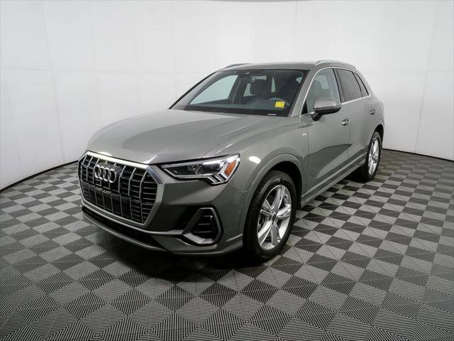 2023 Audi Q3 2.0T Premium Plus