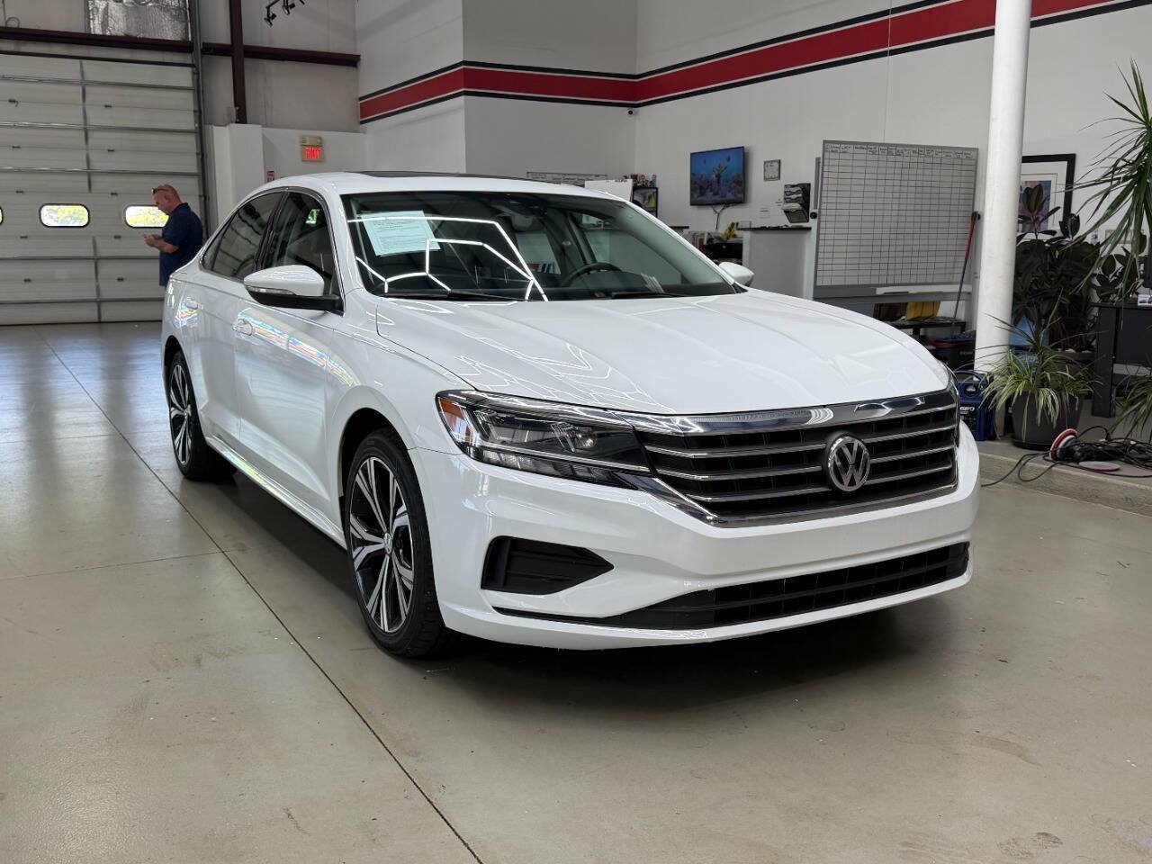Volkswagen Used 2021 Volkswagen Passat 2.0T SE