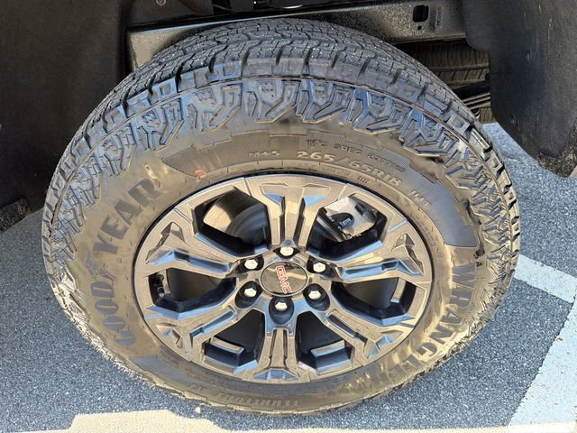 2025 GMC Canyon Elevation