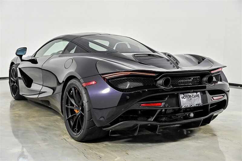 Used 2019 McLaren 720S Performance photo 9