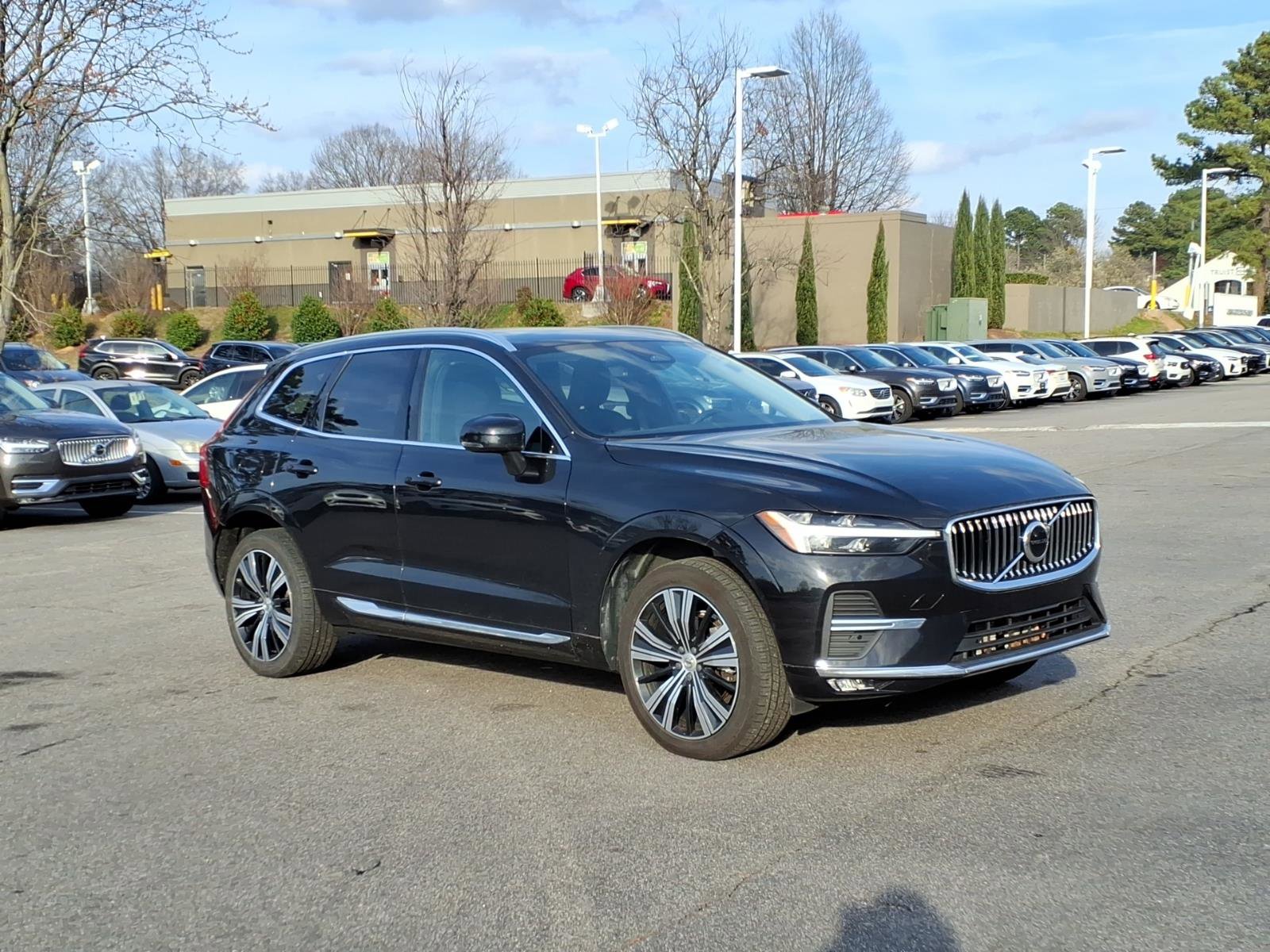 Used 2022 Volvo XC60 B5 Inscription w/ Protection Package Premier