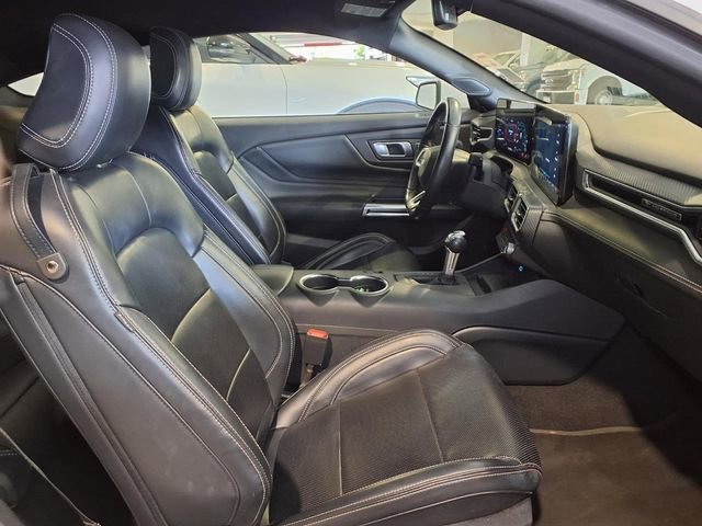 2024 Ford Mustang Premium