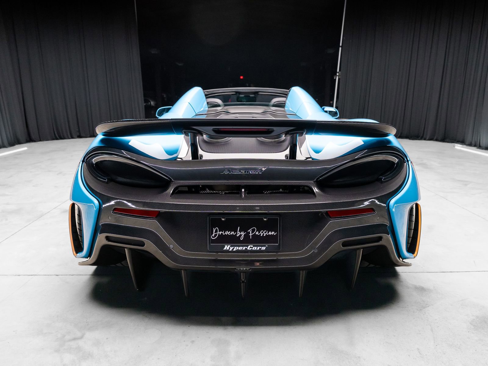 Used 2020 McLaren 600LT Spider photo 18