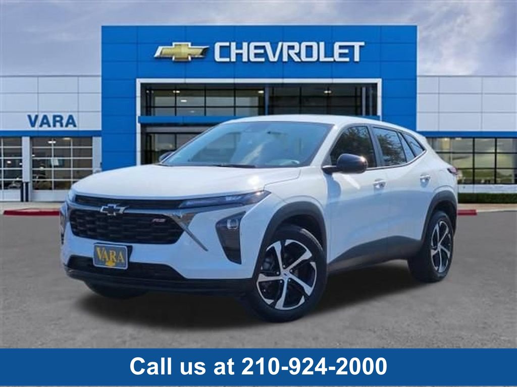 Certified 2025 Chevrolet Trax RS w/ Sunroof Package