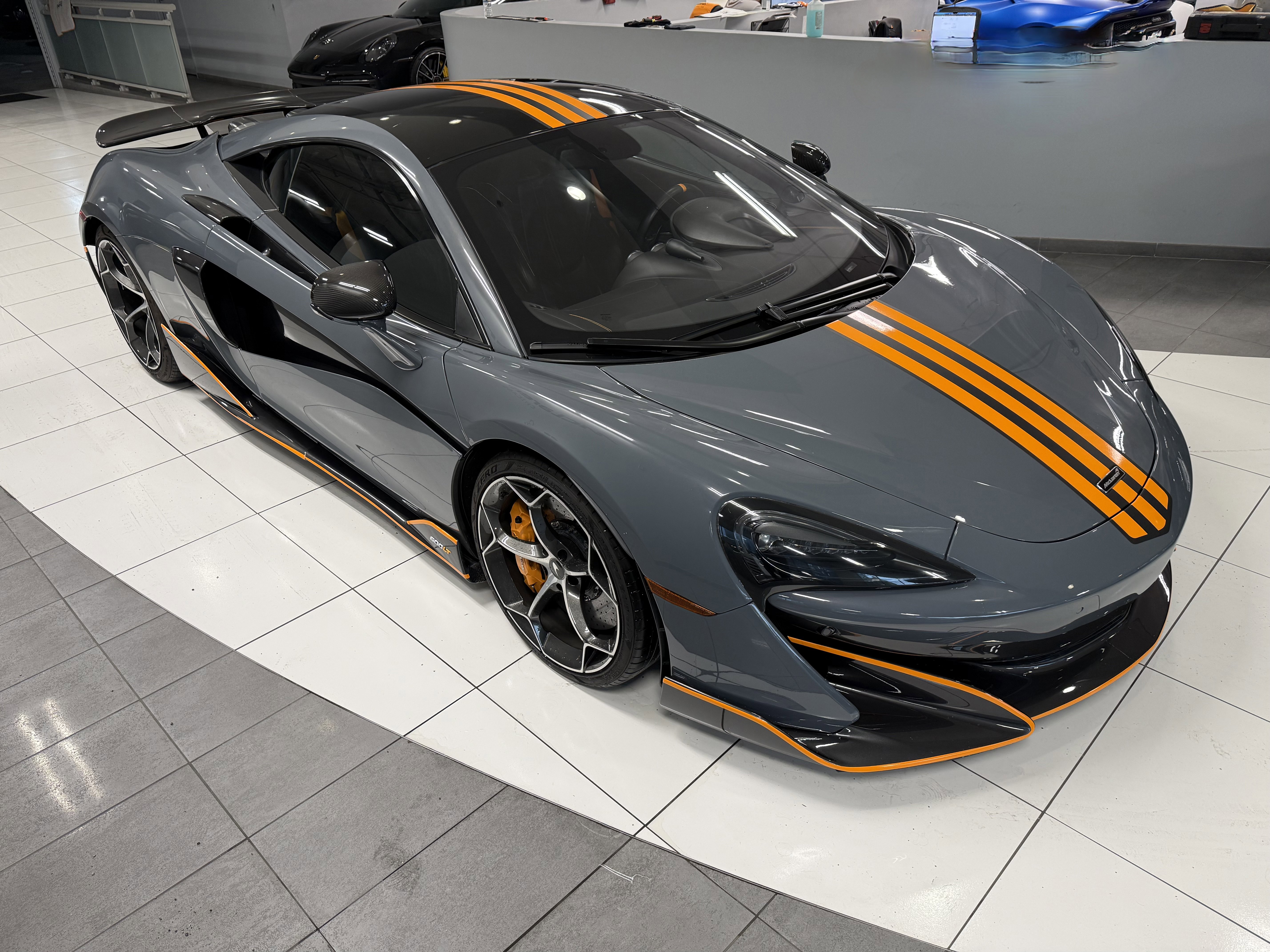 Used 2019 McLaren 600LT photo 10