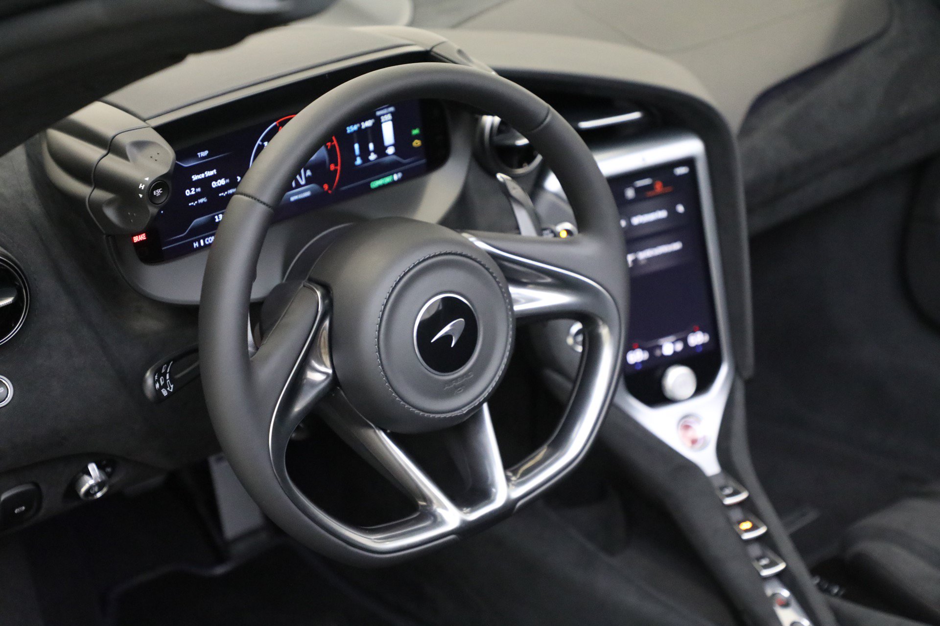 Used 2024 McLaren 750S Spider photo 32