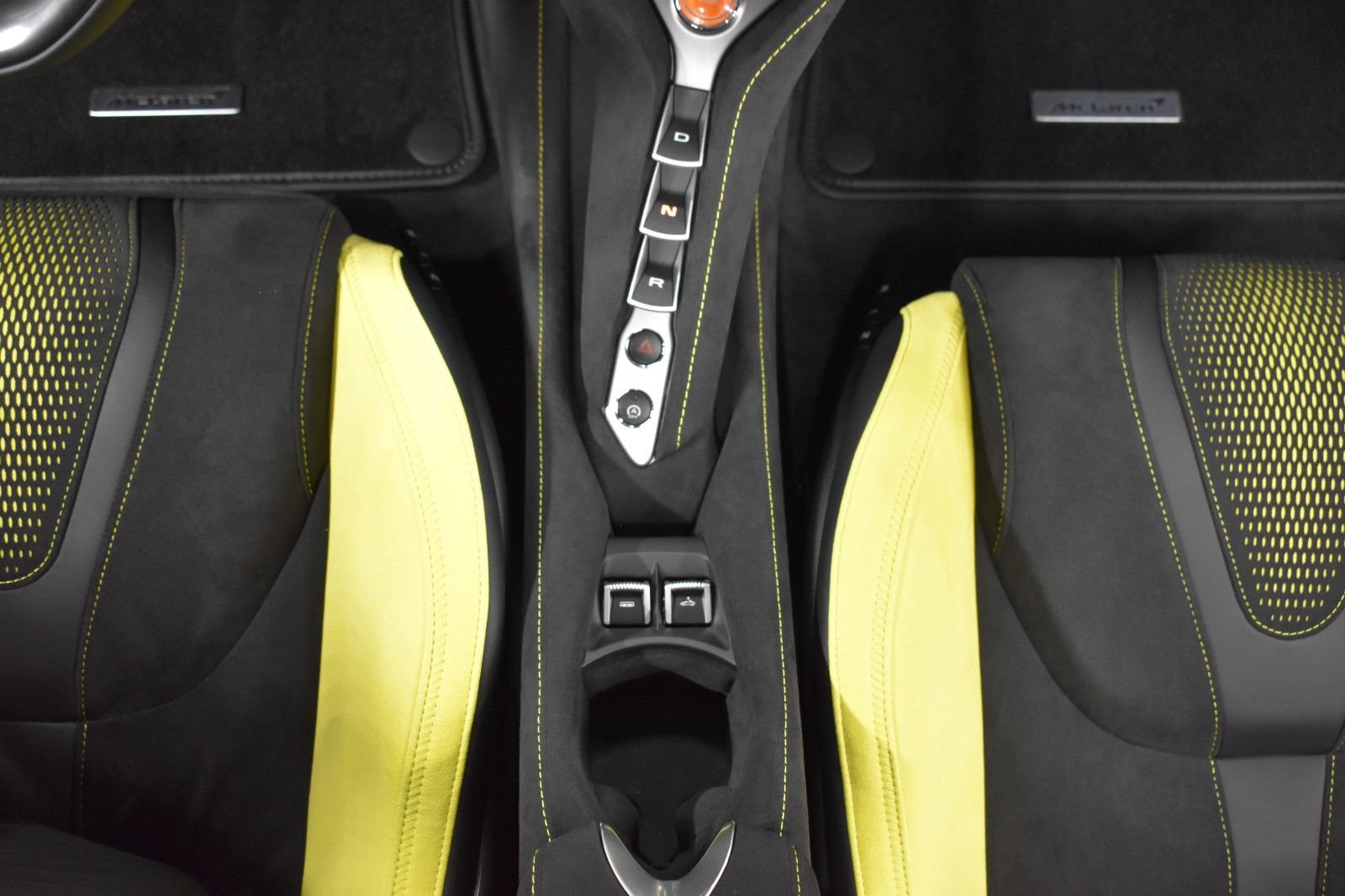 New 2027 McLaren 750S Spider photo 26