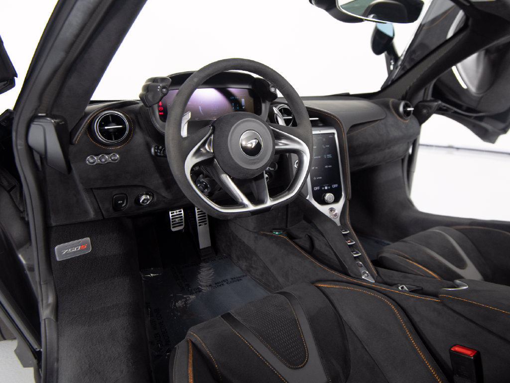 Used 2024 McLaren 750S Spider photo 15