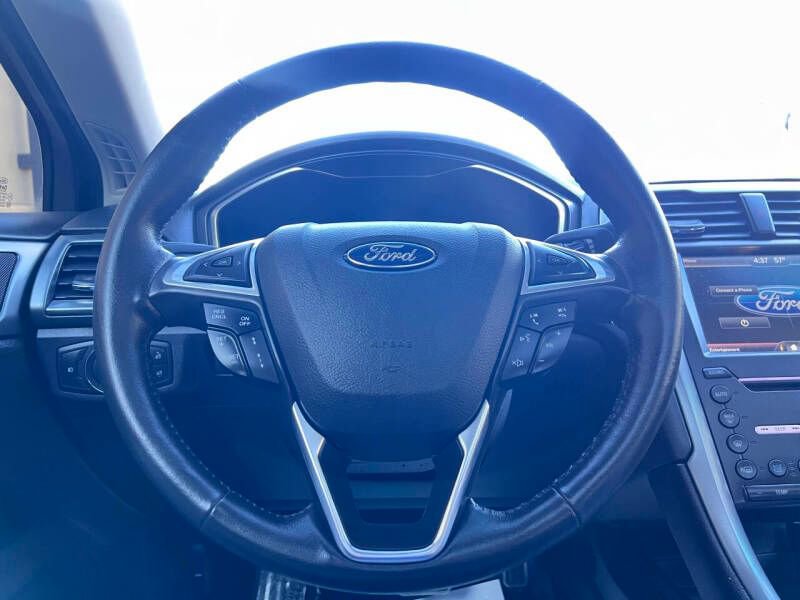 2016 Ford Fusion Energi Titanium