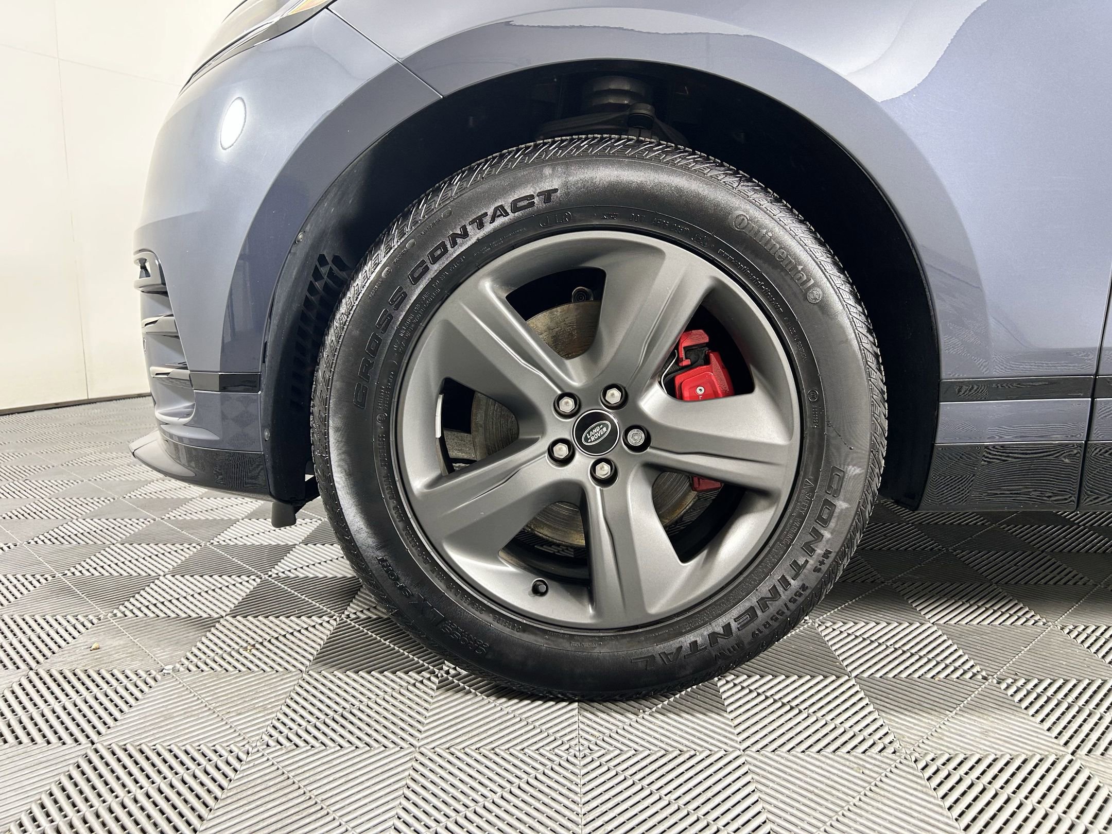 2025 Land Rover Range Rover Velar Dynamic SE