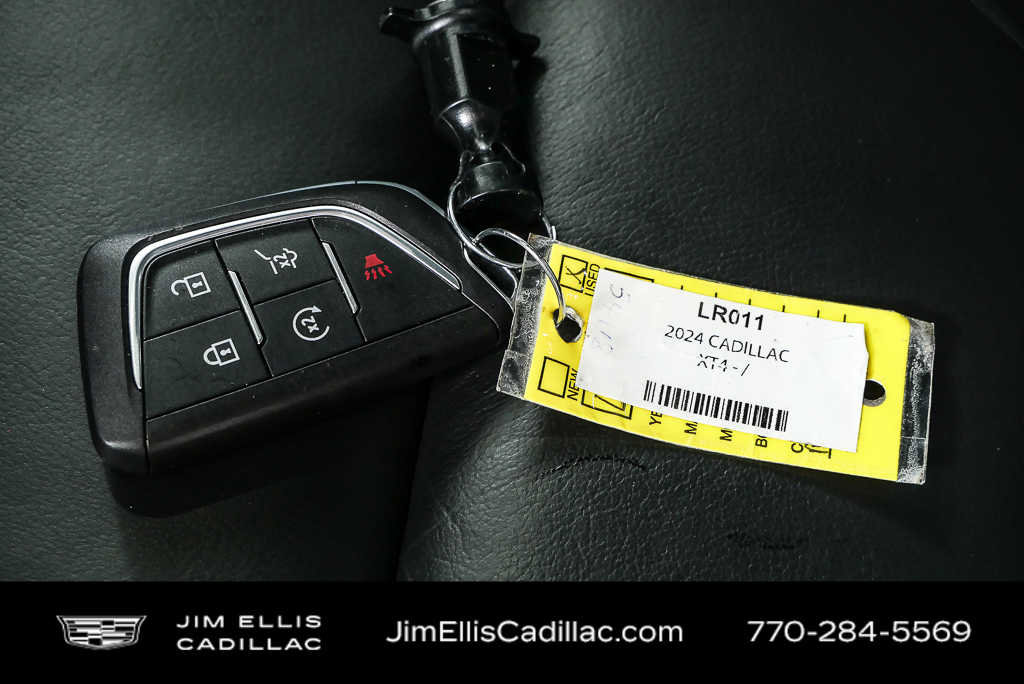 2024 Cadillac XT4 Premium Luxury