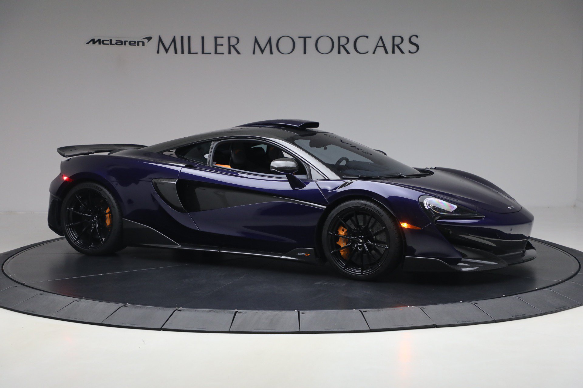 Used 2019 McLaren 600LT photo 10