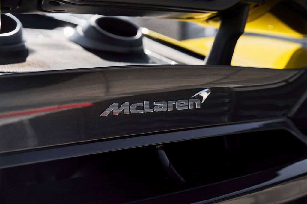 Used 2019 McLaren 600LT photo 13