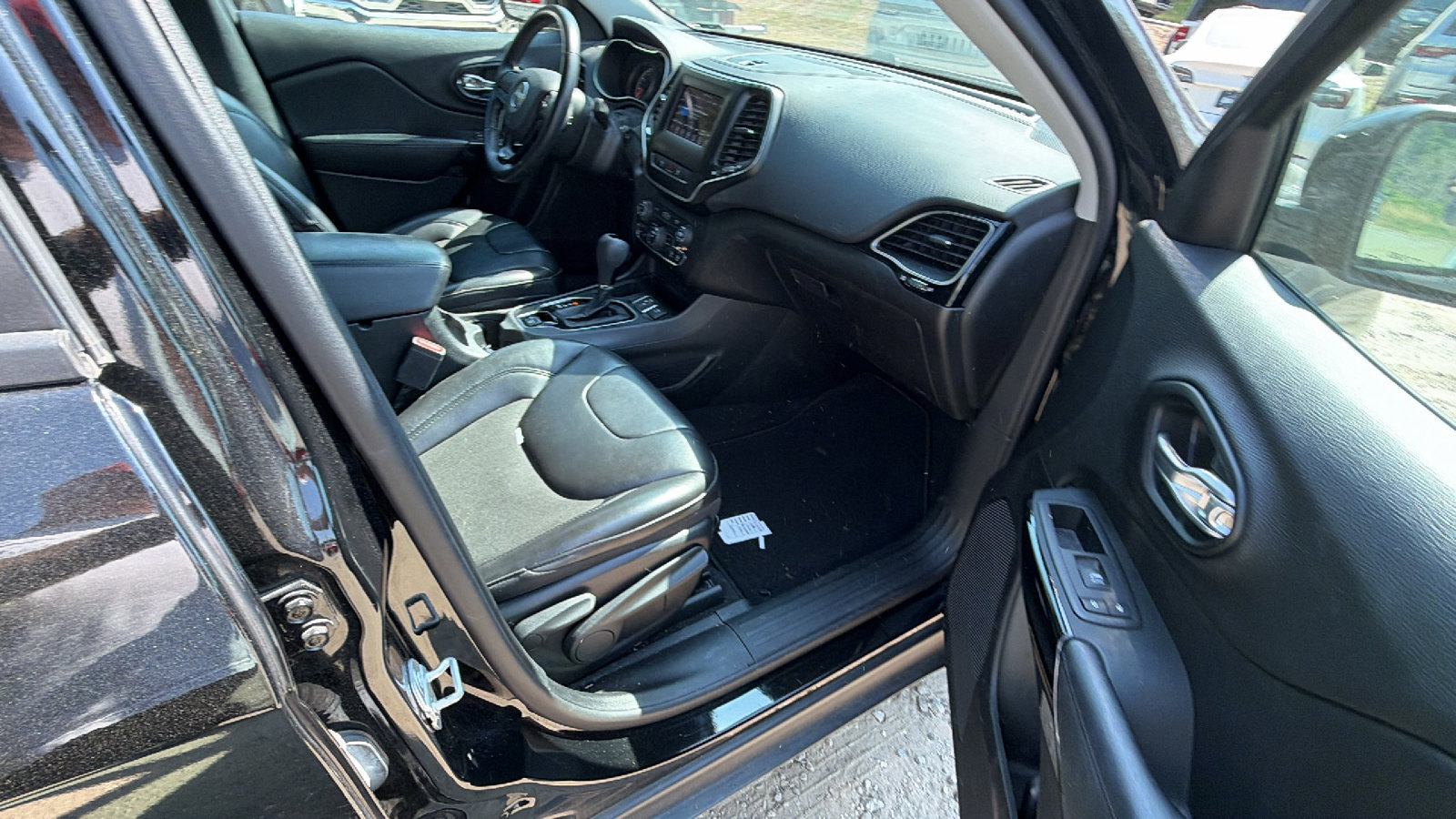 2021 Jeep Cherokee Latitude Plus