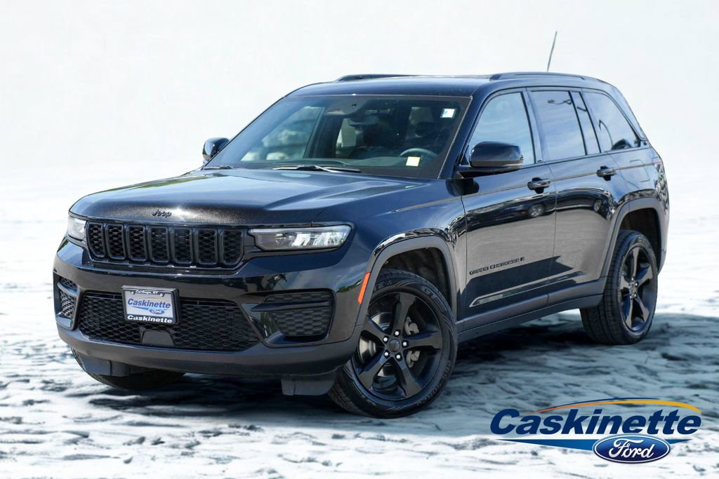 Used 2024 Jeep Grand Cherokee Altitude