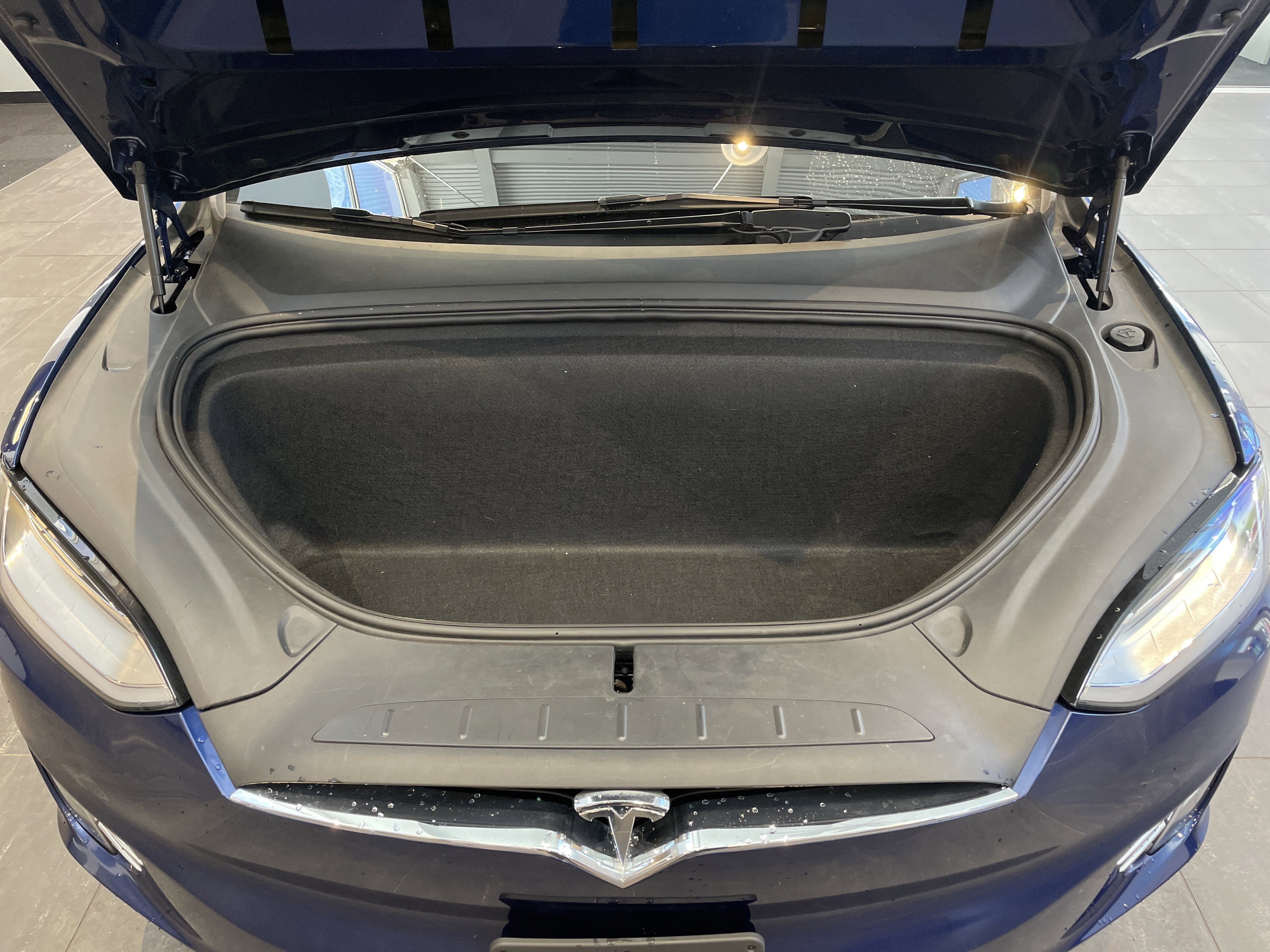 2019 Tesla Model X Long Range