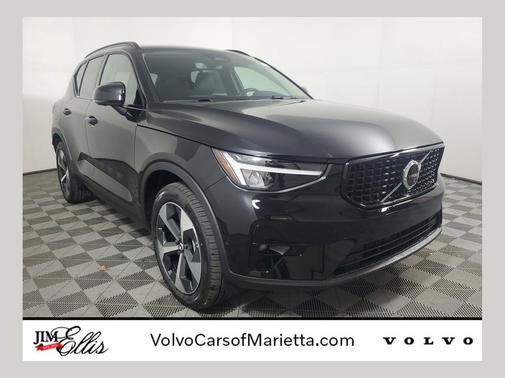 2026 Volvo Xc40 B5 Plus