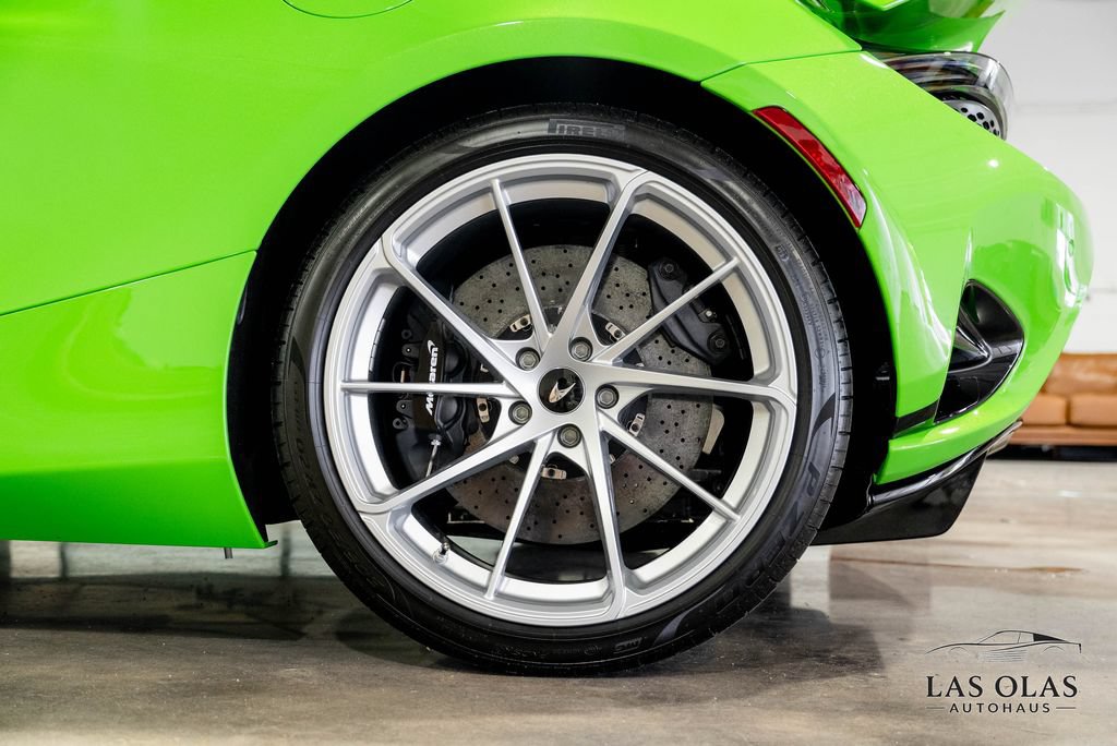 Used 2026 McLaren 750S Spider photo 27