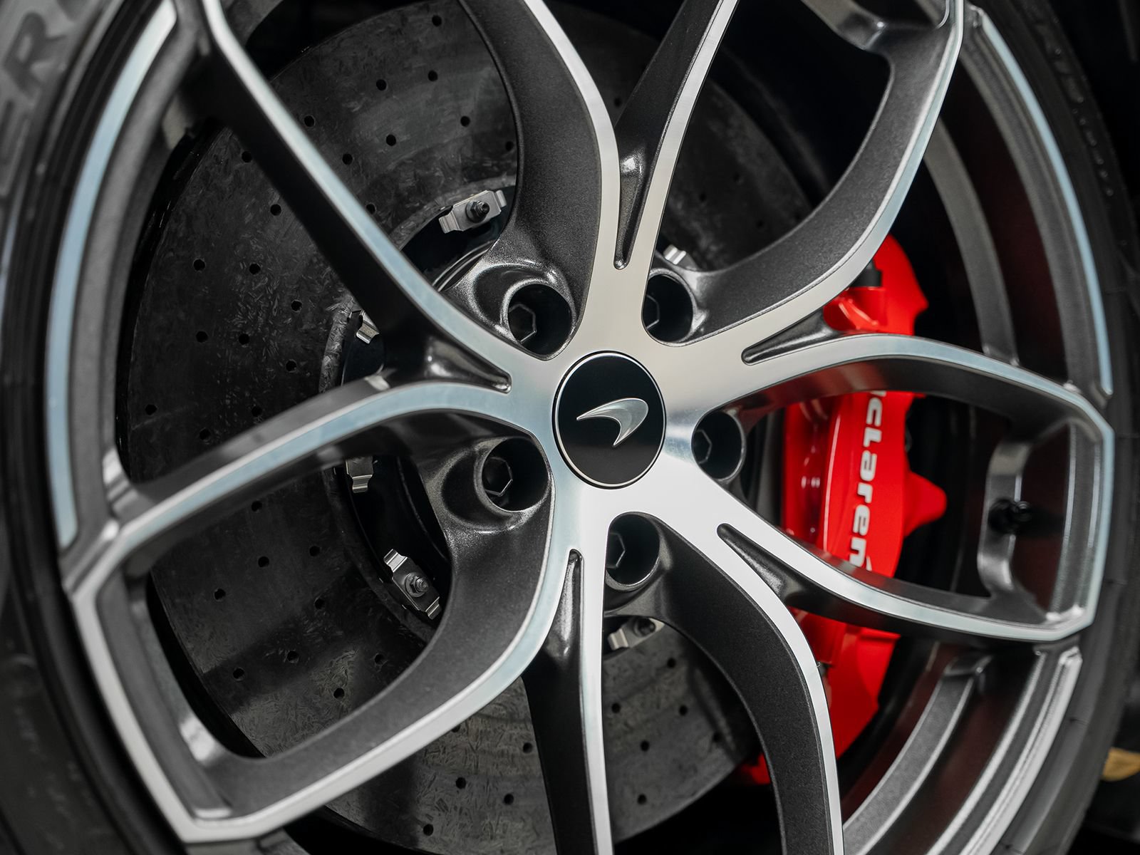 Used 2022 McLaren 720S Performance photo 24