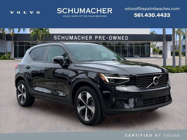 Used 2025 Volvo XC40 B5 Plus w/ Protection Package Premier