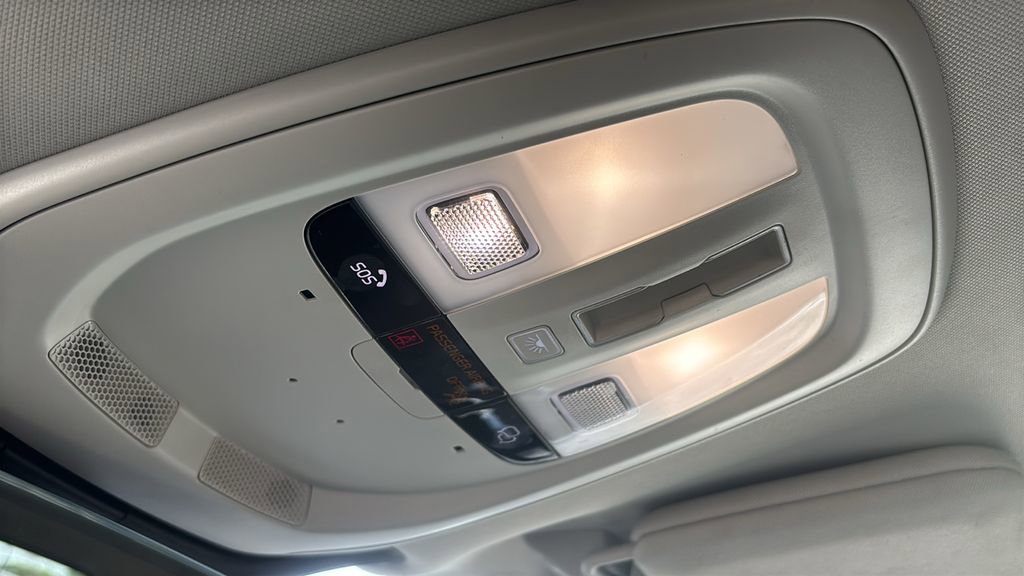 2023 Volvo Xc90 B5 Plus