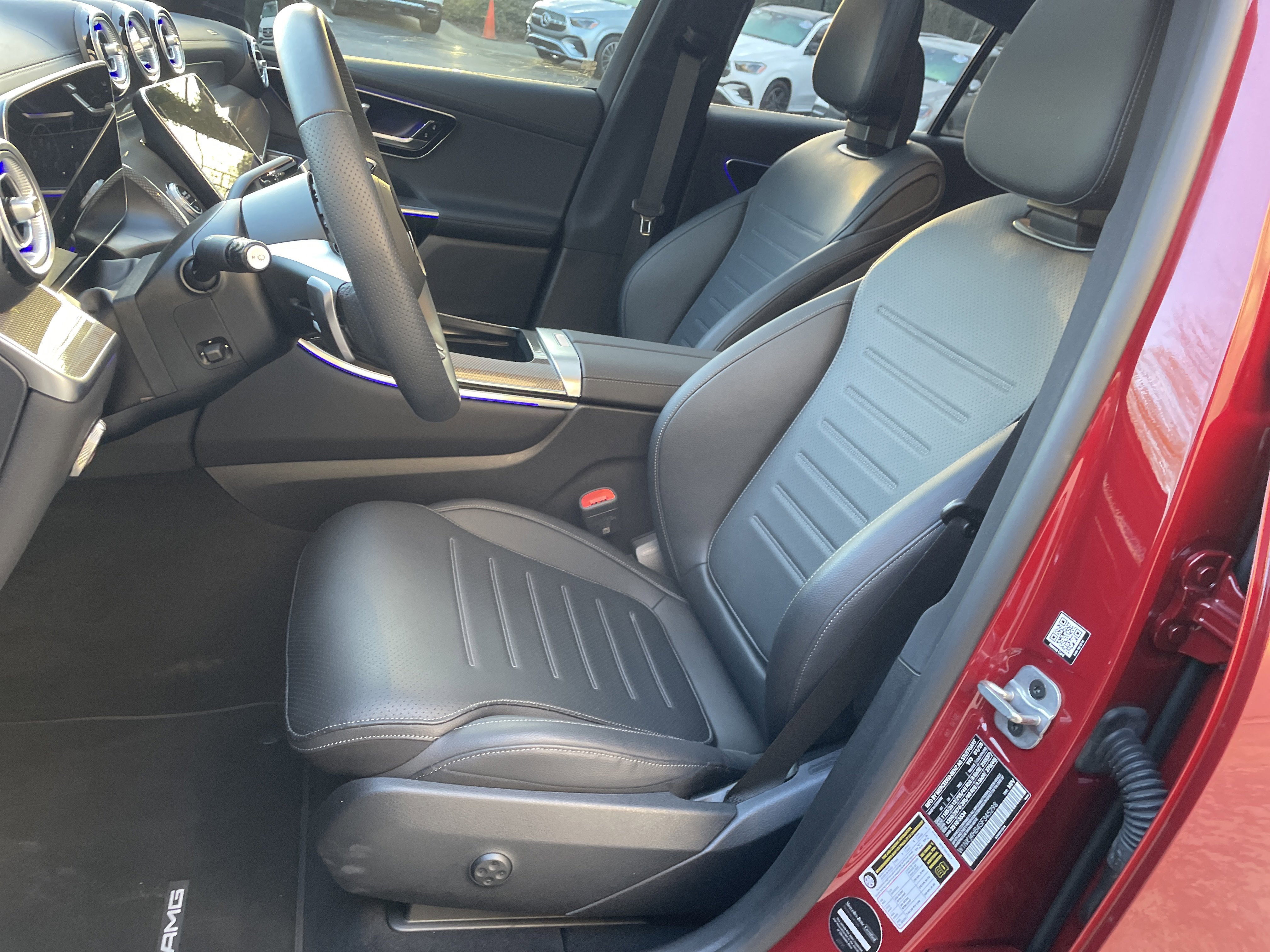 2025 Mercedes-Benz GLC 300 4MATIC