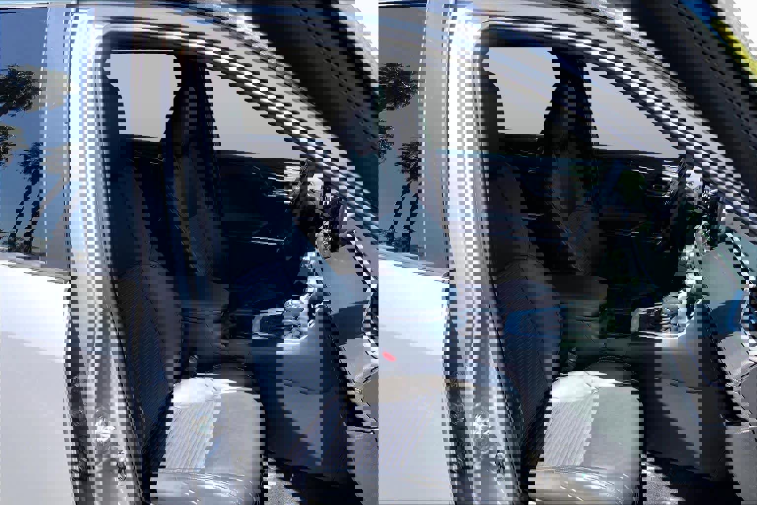 2023 Toyota RAV4 XSE