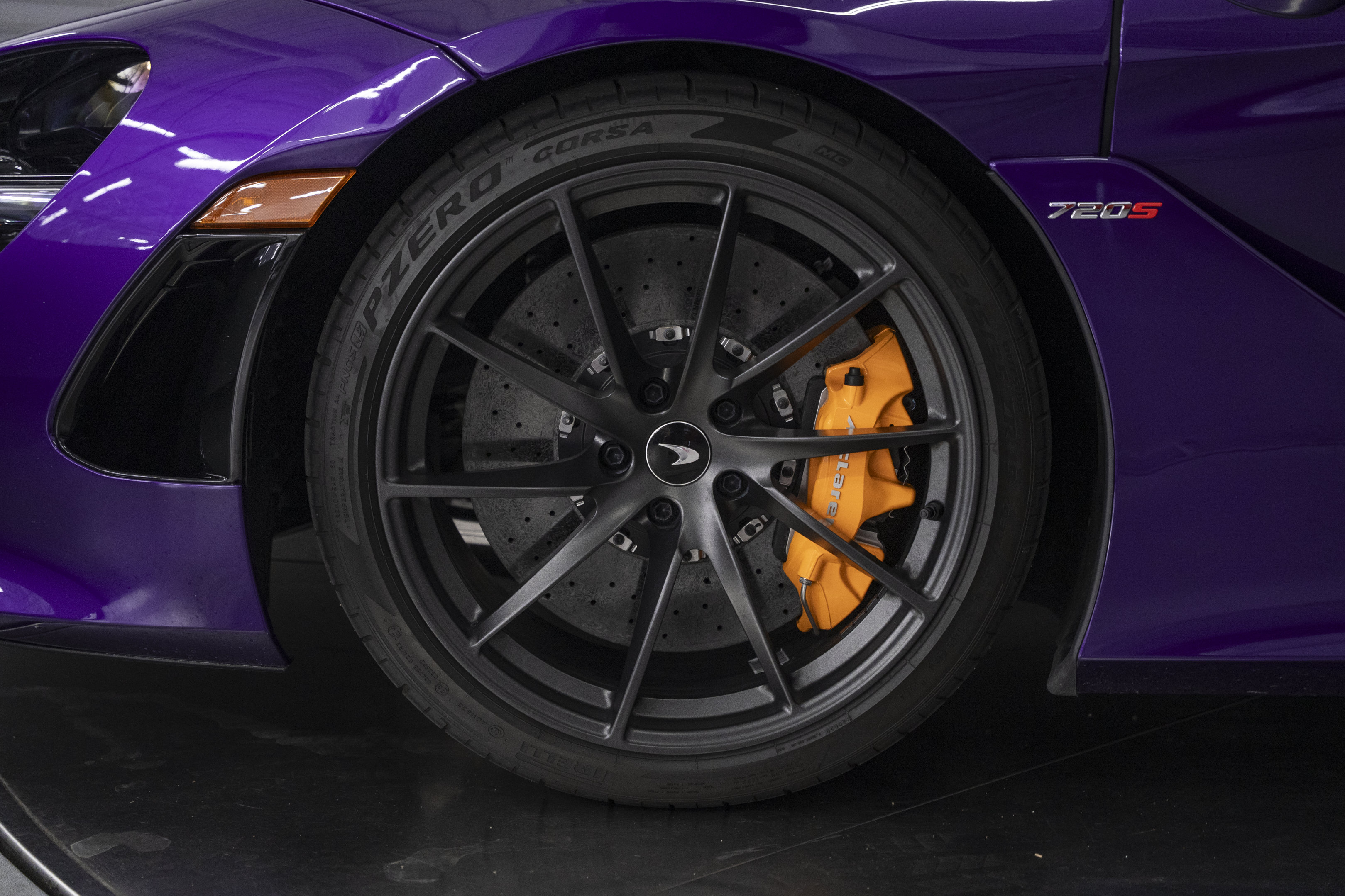 Used 2022 McLaren 720S Spider photo 30