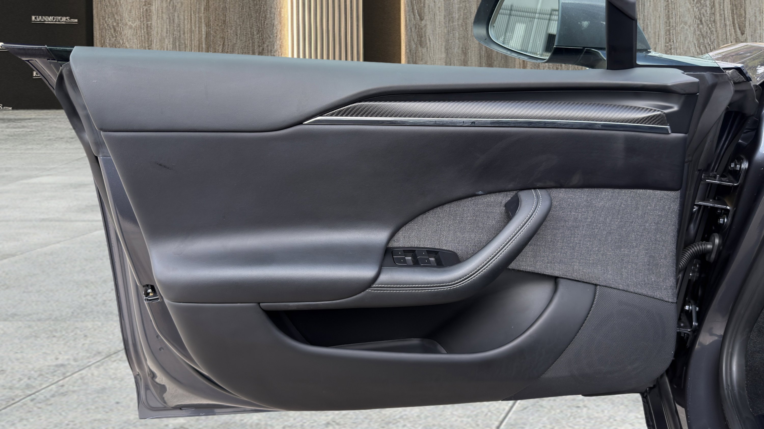 2022 Tesla Model S Plaid