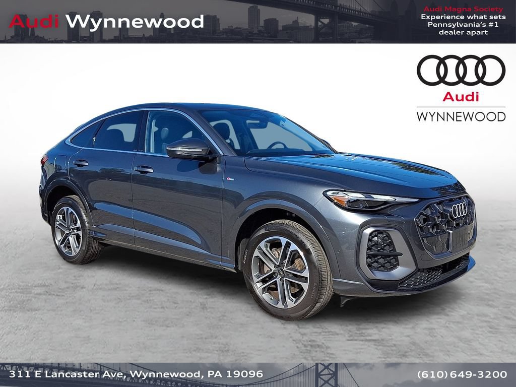 Certified 2025 Audi Q5 Premium w/ Convenience Package