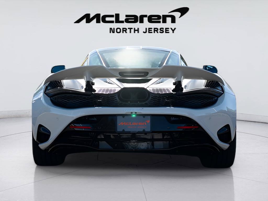New 2026 McLaren 750S photo 11