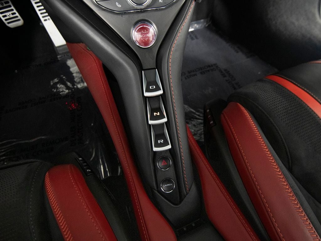 Used 2018 McLaren 720S photo 23