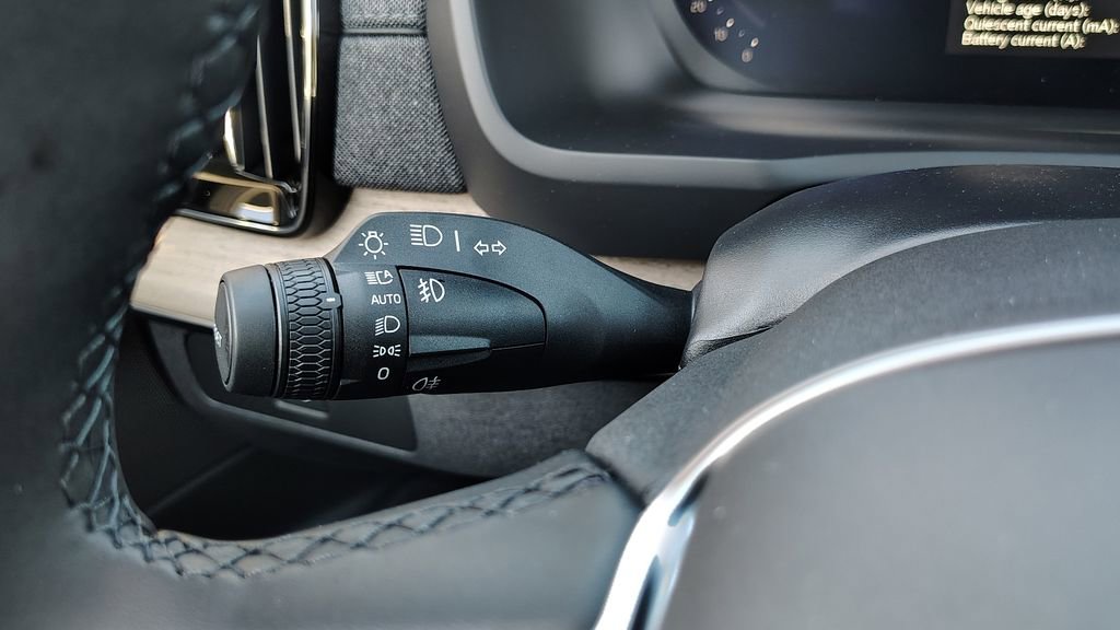 2026 Volvo Xc90 B6 Plus